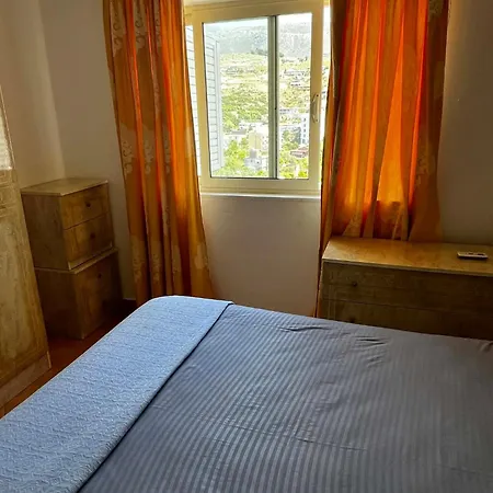 Aelia - Near & Center Apartment *
